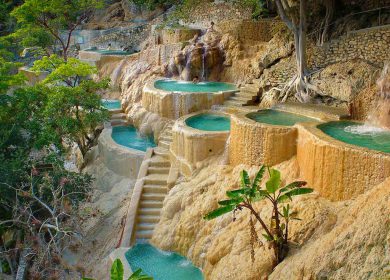 ¿Qué tal un baño en aguas termales?